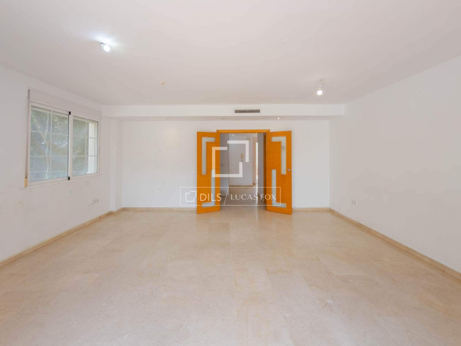 4 bedroom Villa for sale in Rocafort with pool garage - € 699,000 (Ref: 9981452)