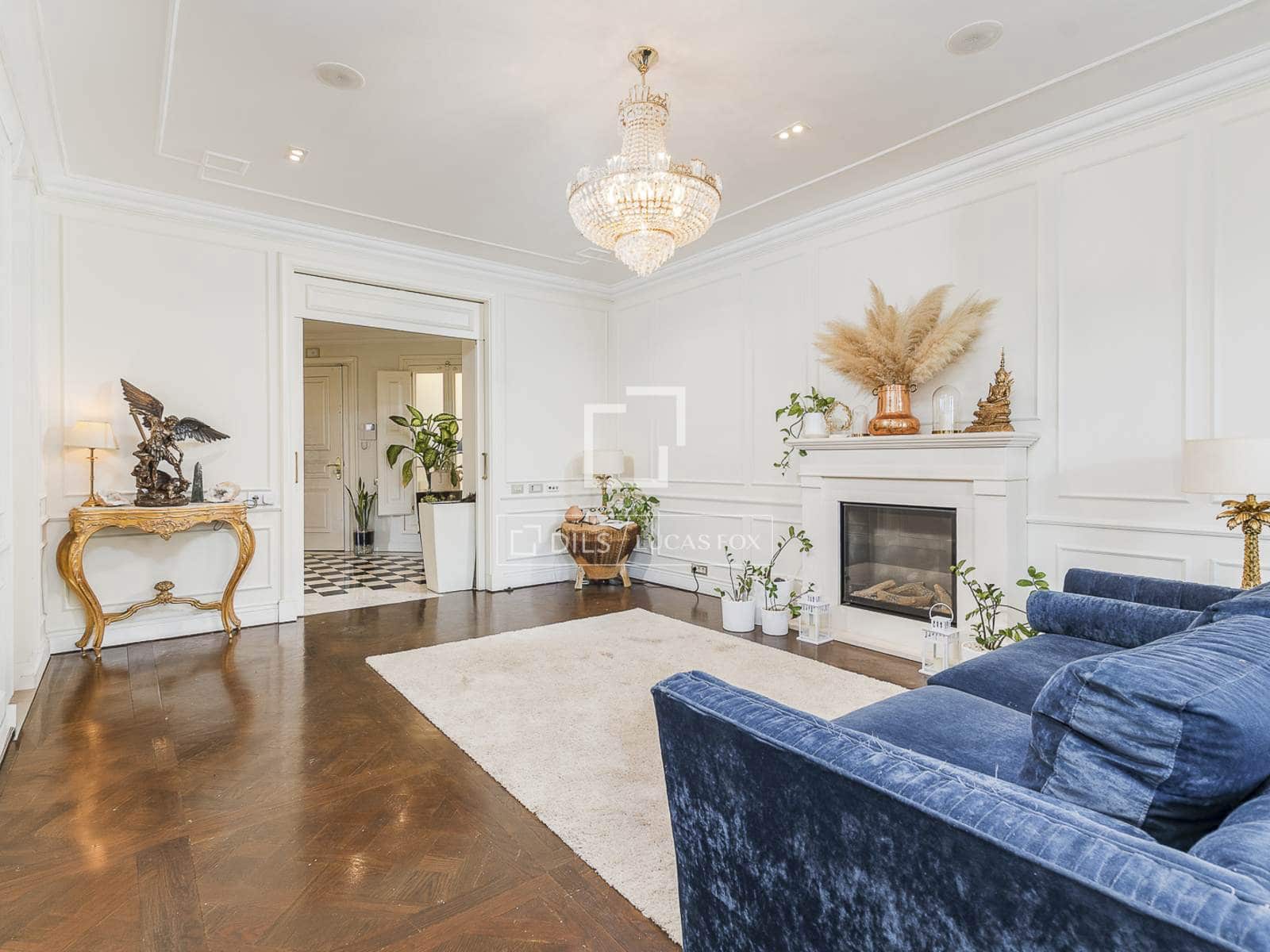 4 soveværelse Lejlighed til salg i Barcelona by - € 1.650.000 (Ref: 9981548)