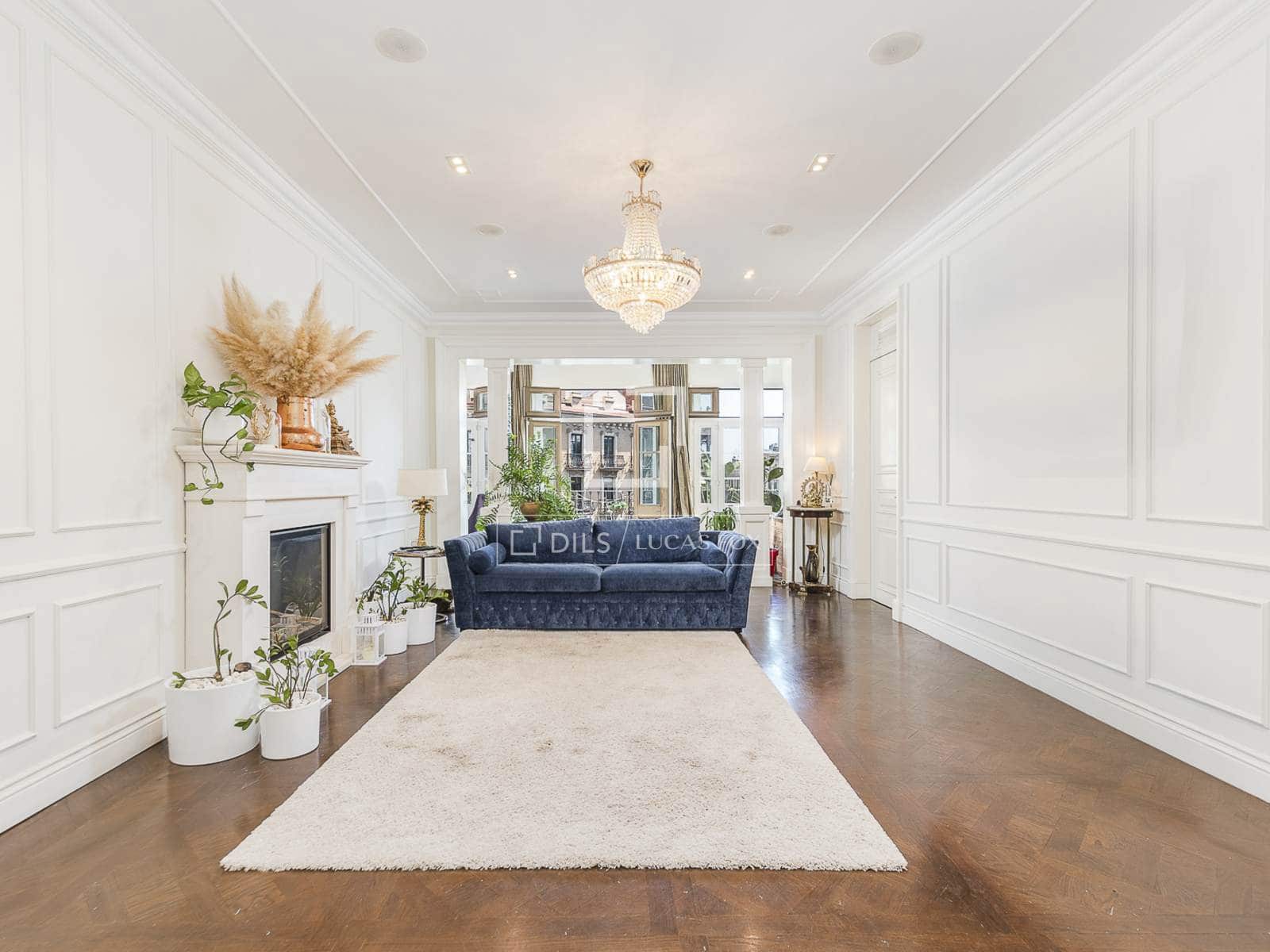 4 soveværelse Lejlighed til salg i Barcelona by - € 1.650.000 (Ref: 9981548)