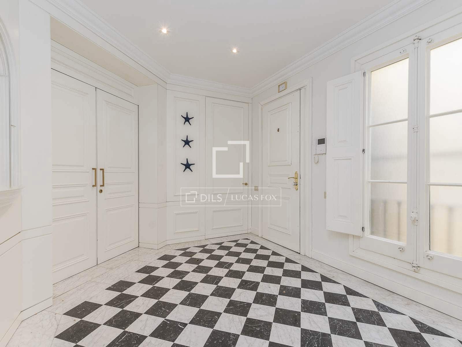 4 soveværelse Lejlighed til salg i Barcelona by - € 1.650.000 (Ref: 9981548)
