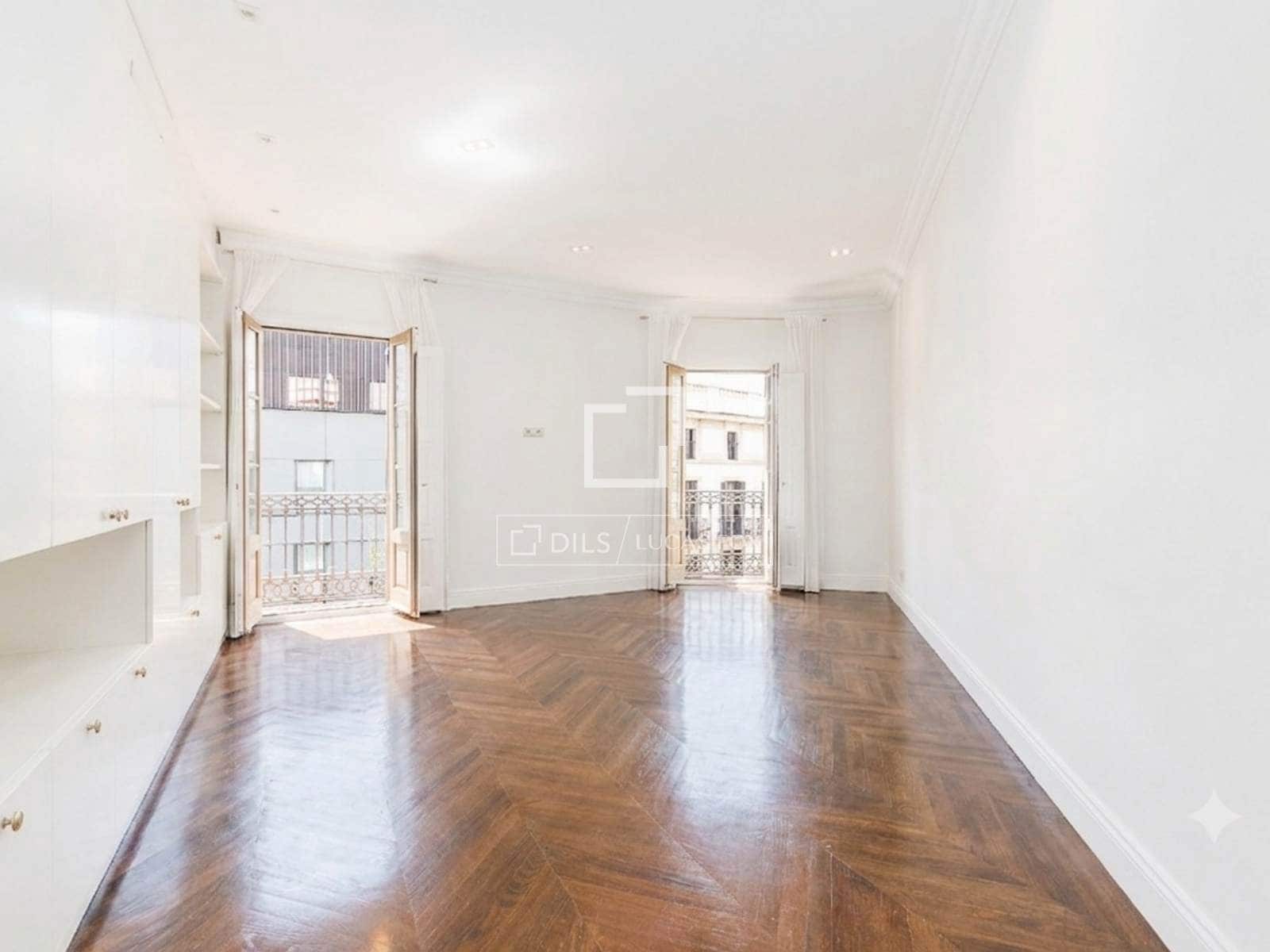 4 soveværelse Lejlighed til salg i Barcelona by - € 1.650.000 (Ref: 9981548)