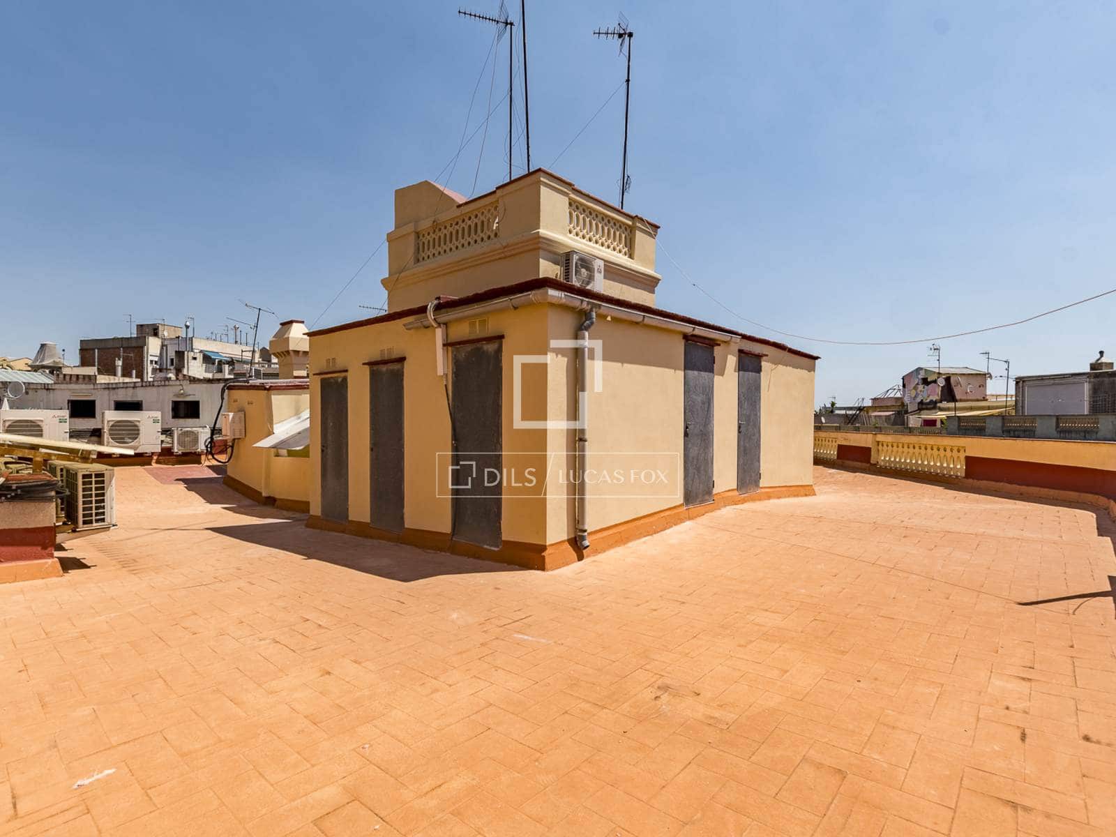 4 soveværelse Lejlighed til salg i Barcelona by - € 1.650.000 (Ref: 9981548)