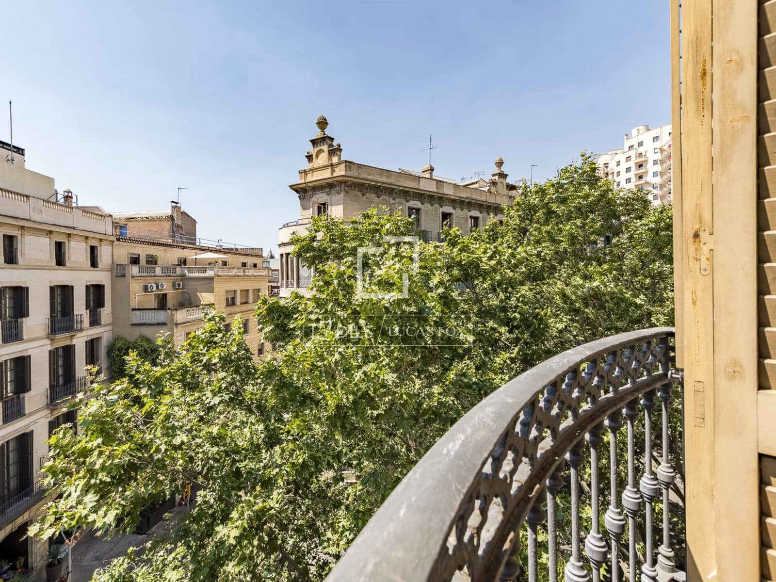 4 soveværelse Lejlighed til salg i Barcelona by - € 1.650.000 (Ref: 9981548)