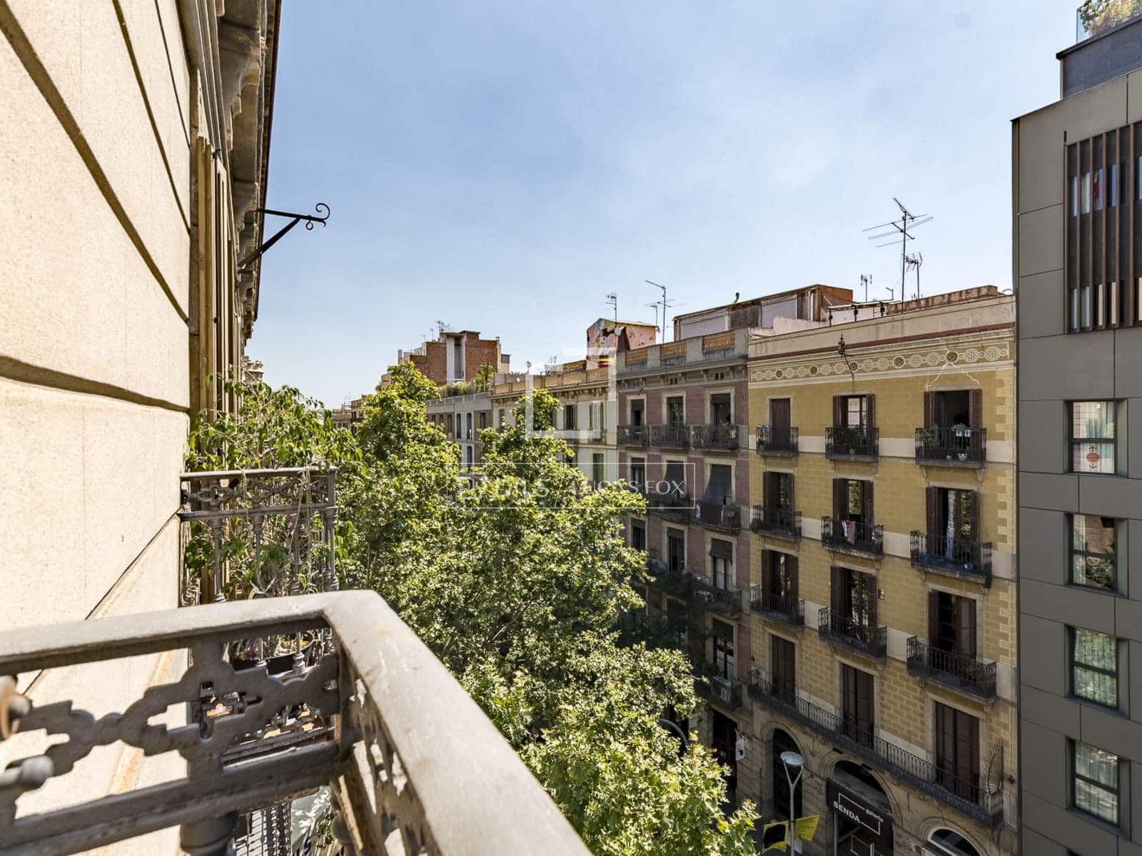 4 soveværelse Lejlighed til salg i Barcelona by - € 1.650.000 (Ref: 9981548)