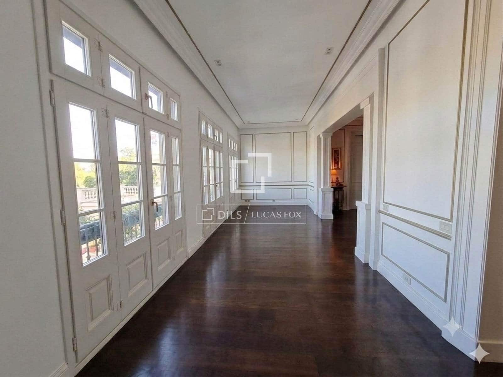 4 soveværelse Lejlighed til salg i Barcelona by - € 1.650.000 (Ref: 9981548)