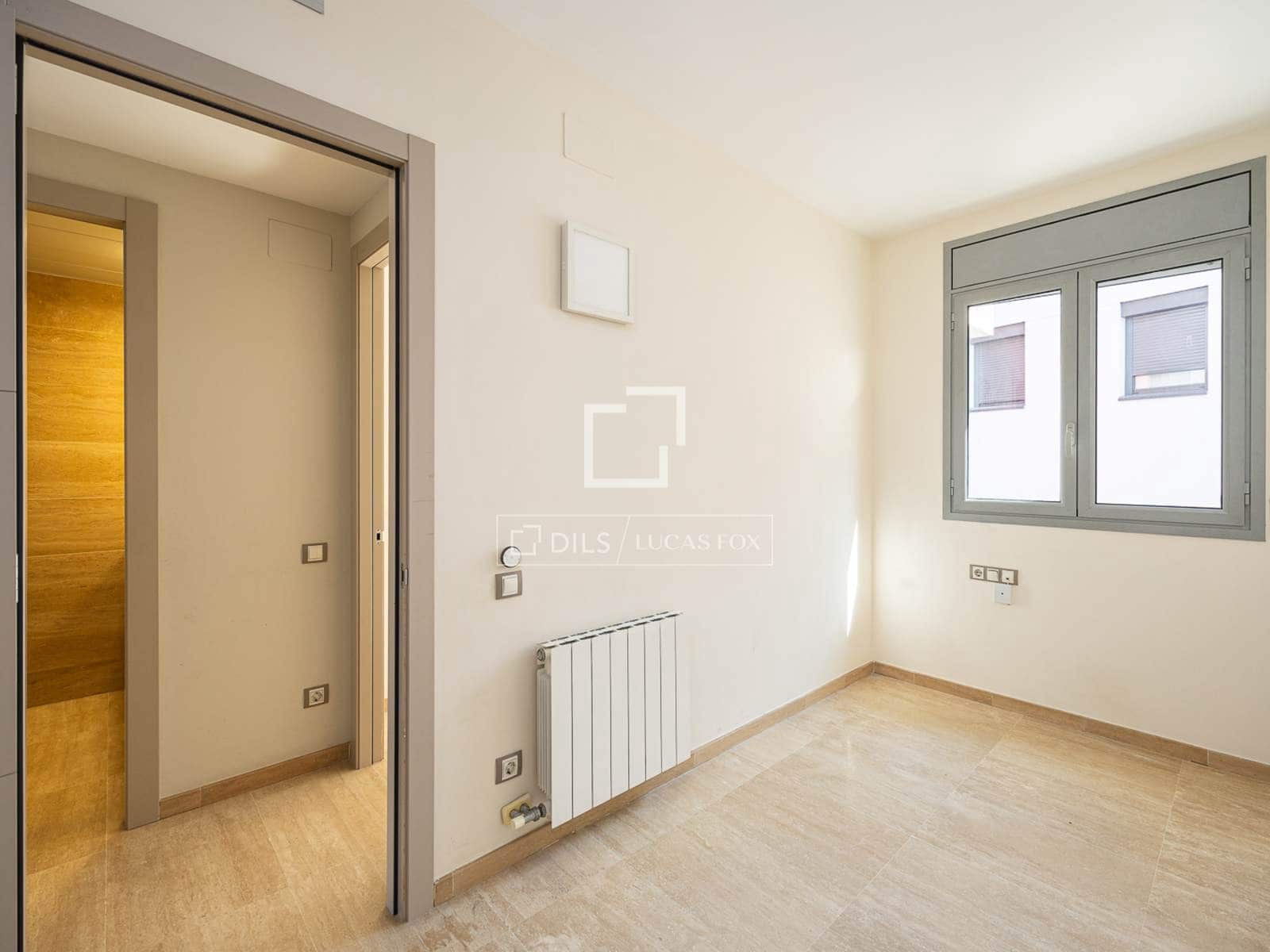 3 soveværelse Penthouse til salg i Barcelona by med garage - € 770.000 (Ref: 9981549)
