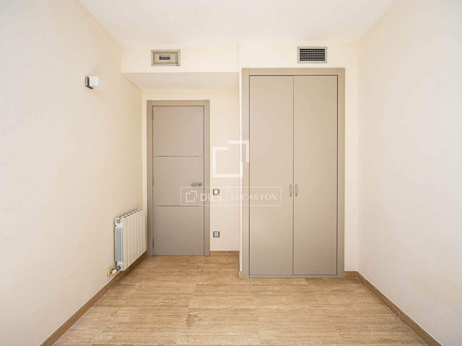 3 soveværelse Penthouse til salg i Barcelona by med garage - € 770.000 (Ref: 9981549)