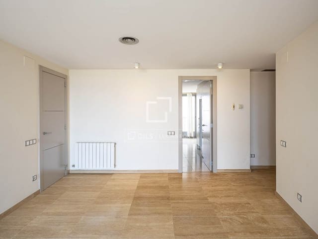 3 soveværelse Penthouse til salg i Barcelona by med garage - € 770.000 (Ref: 9981549)