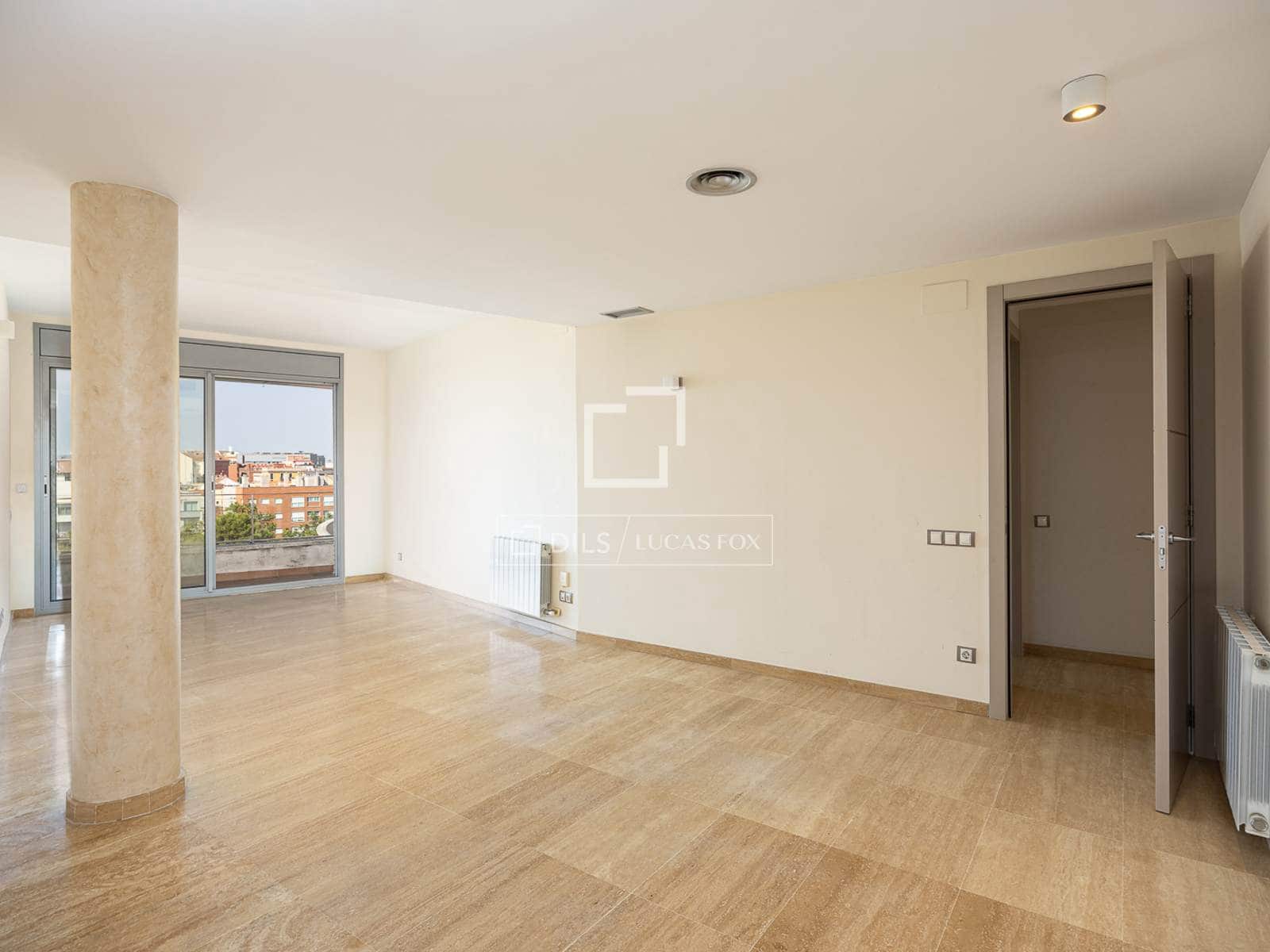 3 soveværelse Penthouse til salg i Barcelona by med garage - € 770.000 (Ref: 9981549)