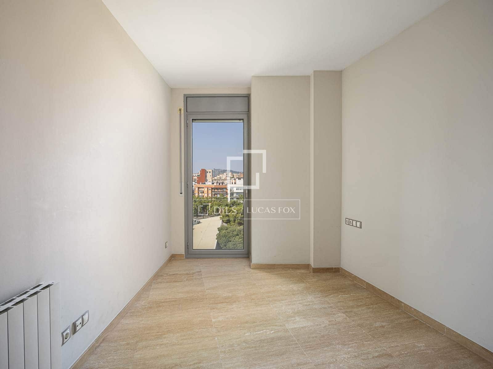 3 soveværelse Penthouse til salg i Barcelona by med garage - € 770.000 (Ref: 9981549)