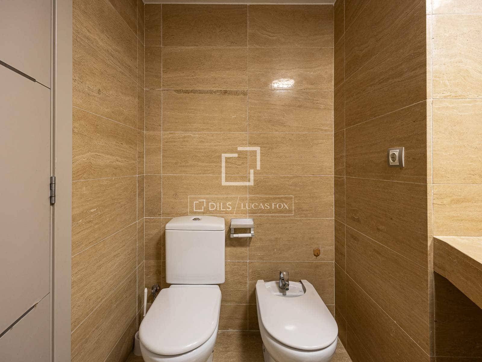 3 soveværelse Penthouse til salg i Barcelona by med garage - € 770.000 (Ref: 9981549)