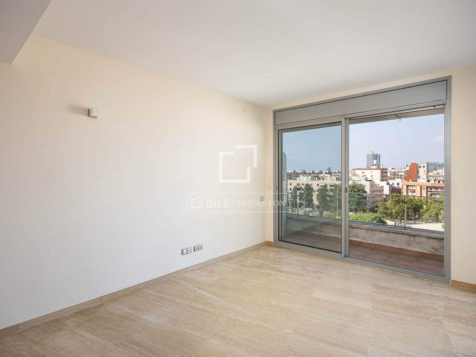 3 soveværelse Penthouse til salg i Barcelona by med garage - € 770.000 (Ref: 9981549)