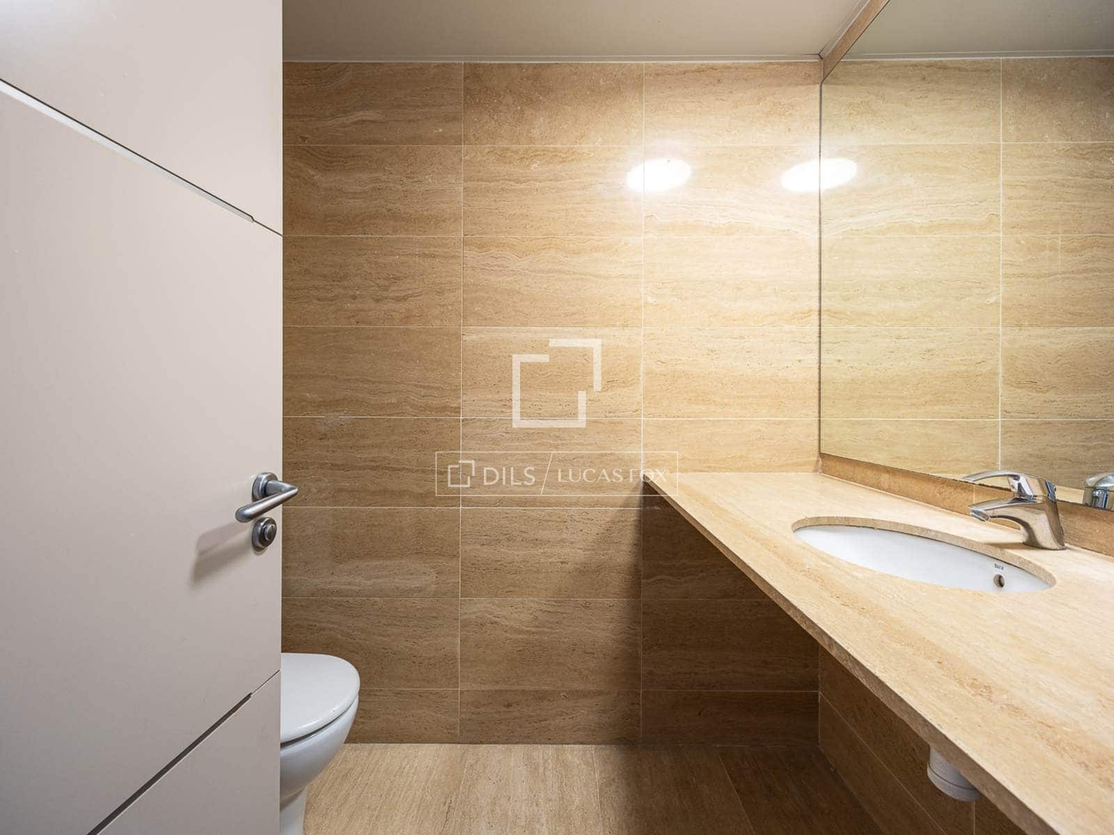 3 soveværelse Penthouse til salg i Barcelona by med garage - € 770.000 (Ref: 9981549)