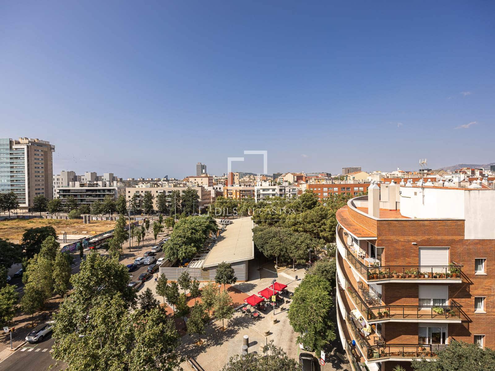3 soveværelse Penthouse til salg i Barcelona by med garage - € 770.000 (Ref: 9981549)