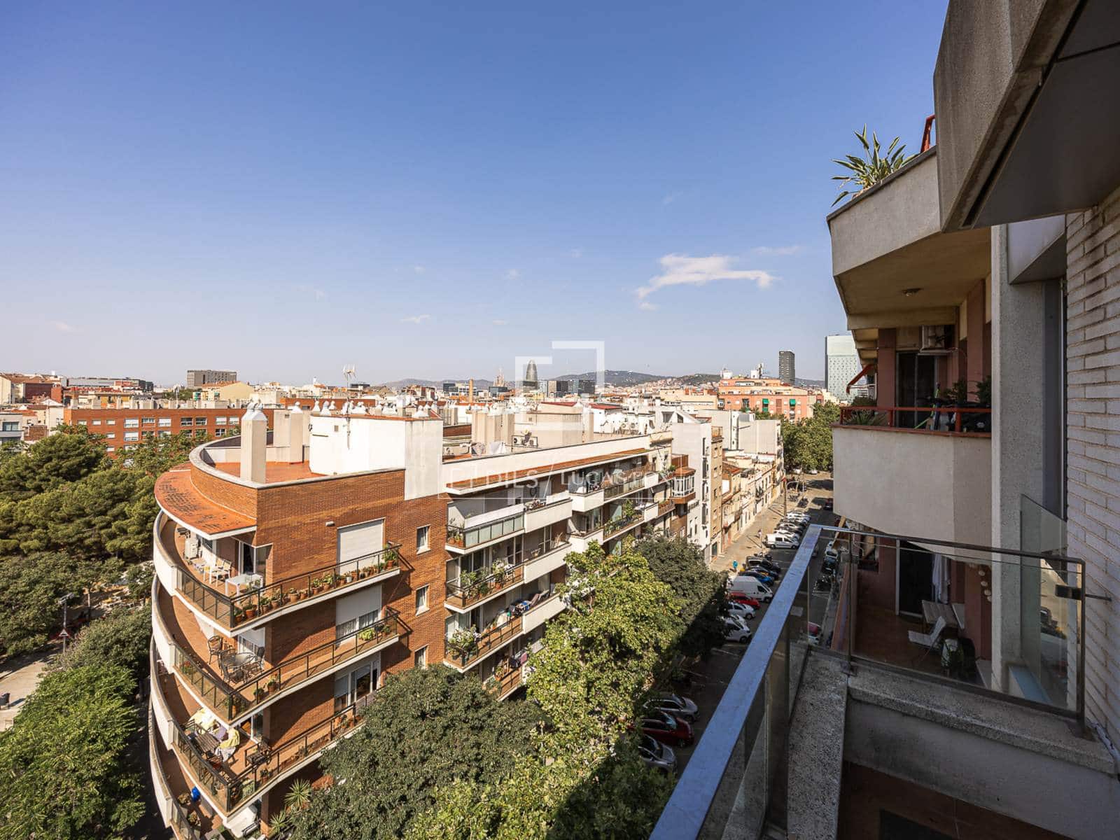 3 soveværelse Penthouse til salg i Barcelona by med garage - € 770.000 (Ref: 9981549)