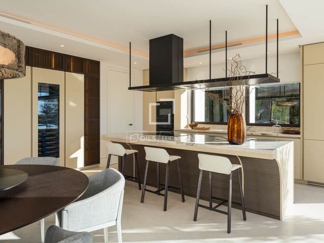 5 camera da letto Villa in vendita in Marbella con piscina garage - 13.500.000 € (Rif: 9981623)