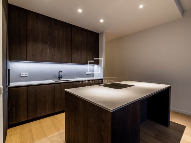 3 quarto Apartamento para venda em Madrid cidade - 1 650 000 € (Ref: 9981624)