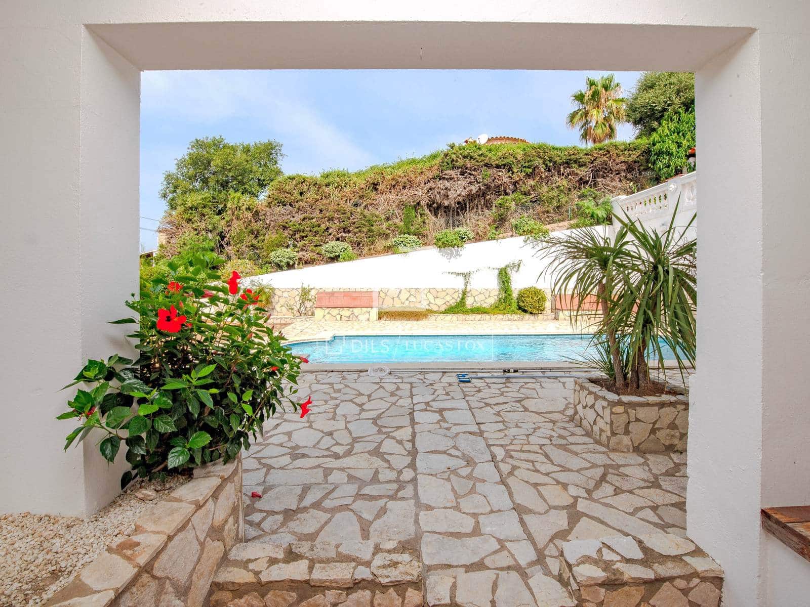 Chalet de 5 habitaciones en Calonge i Sant Antoni en venta con piscina garaje - 680.000 € (Ref: 9981626)