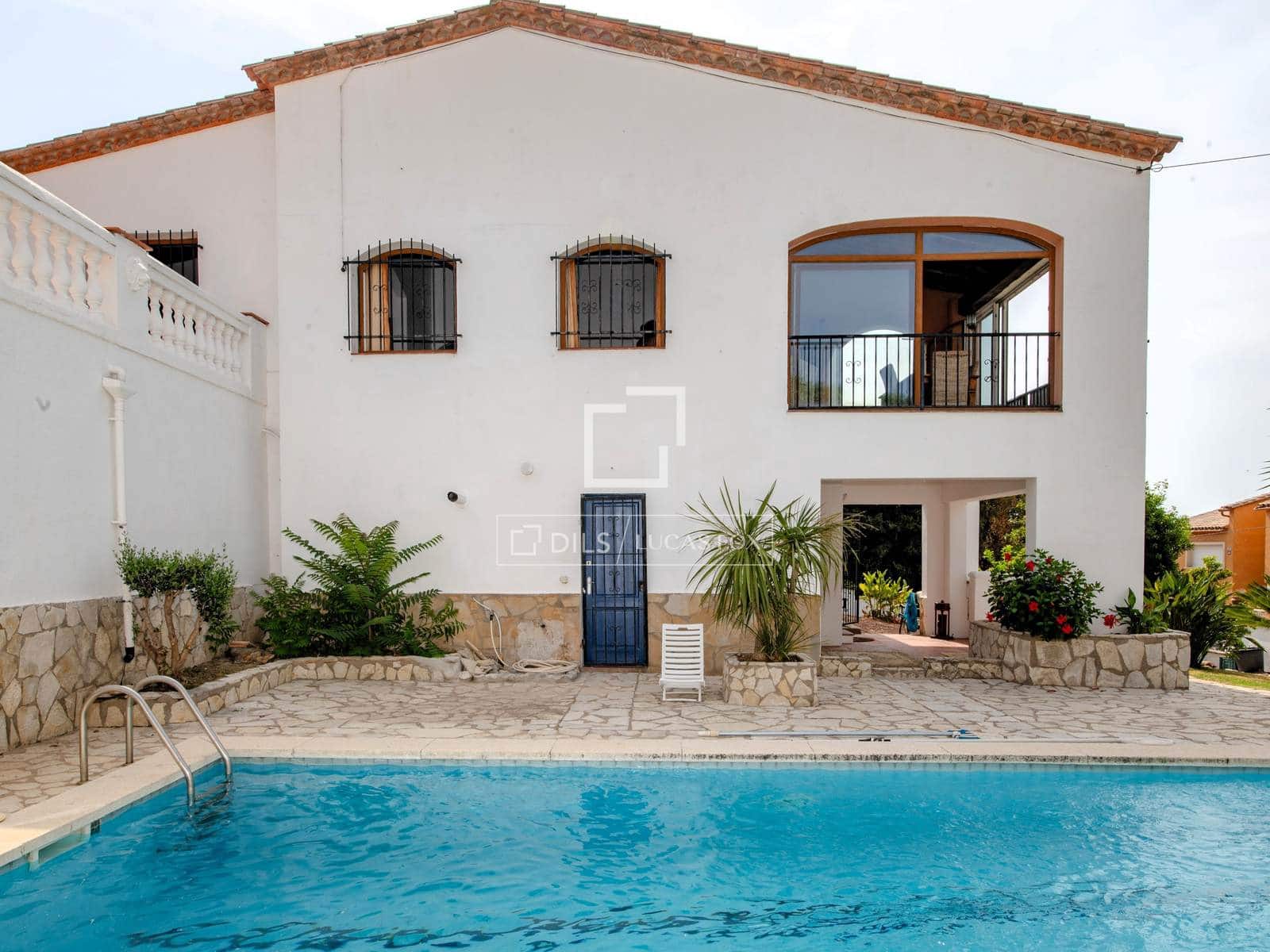 Chalet de 5 habitaciones en Calonge i Sant Antoni en venta con piscina garaje - 680.000 € (Ref: 9981626)