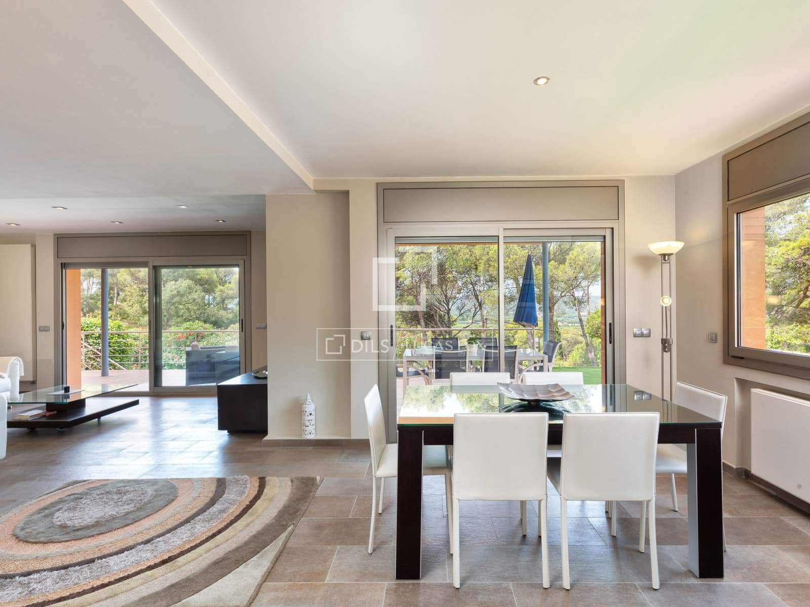 5 bedroom Villa for sale in Llafranc with pool garage - € 1,735,000 (Ref: 9981628)