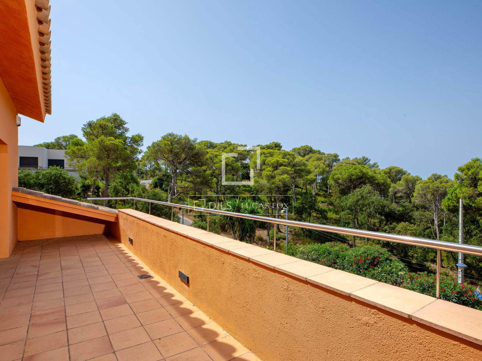 5 bedroom Villa for sale in Llafranc with pool garage - € 1,735,000 (Ref: 9981628)