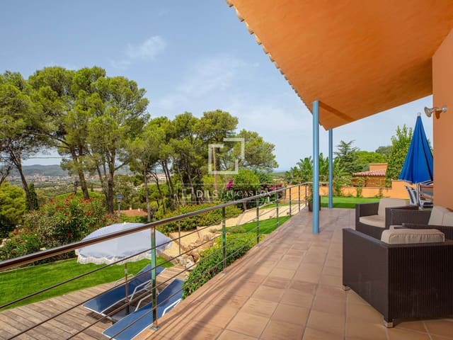 5 sovrum Villa till salu i Llafranc, Palafrugell med pool garage - 1 735 000 € (Ref: 9981628)