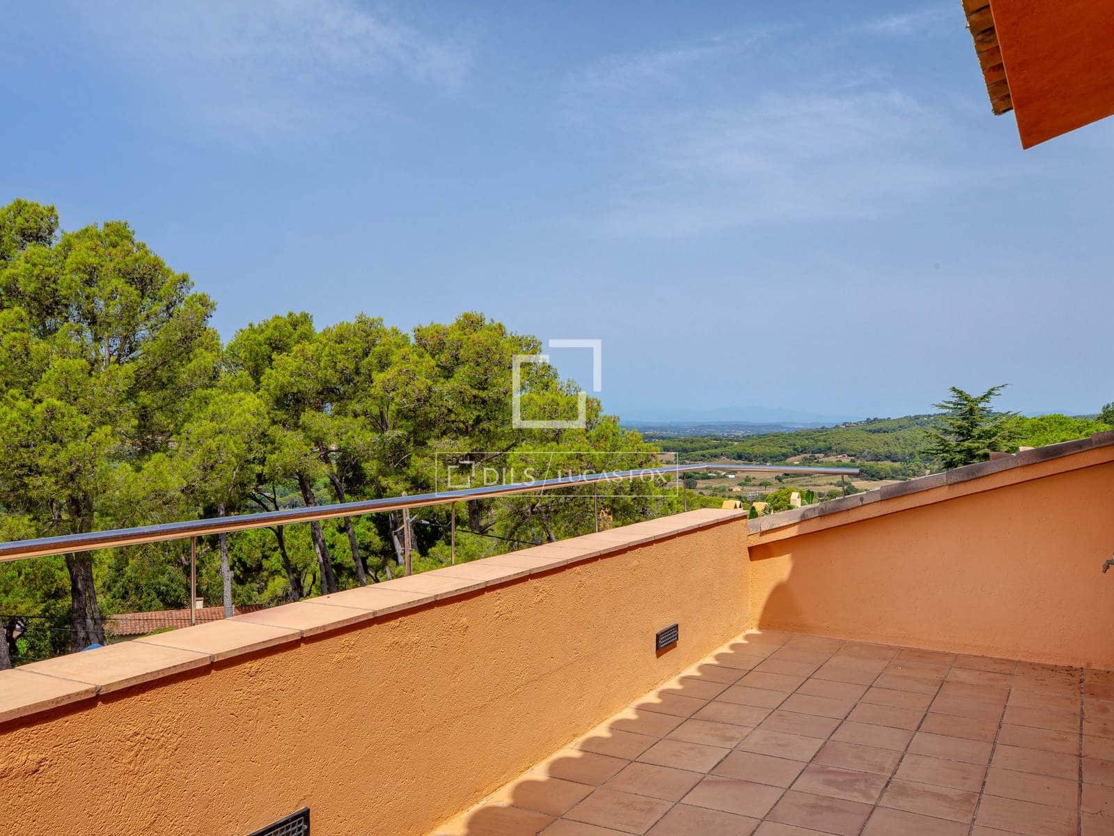 5 bedroom Villa for sale in Llafranc with pool garage - € 1,735,000 (Ref: 9981628)