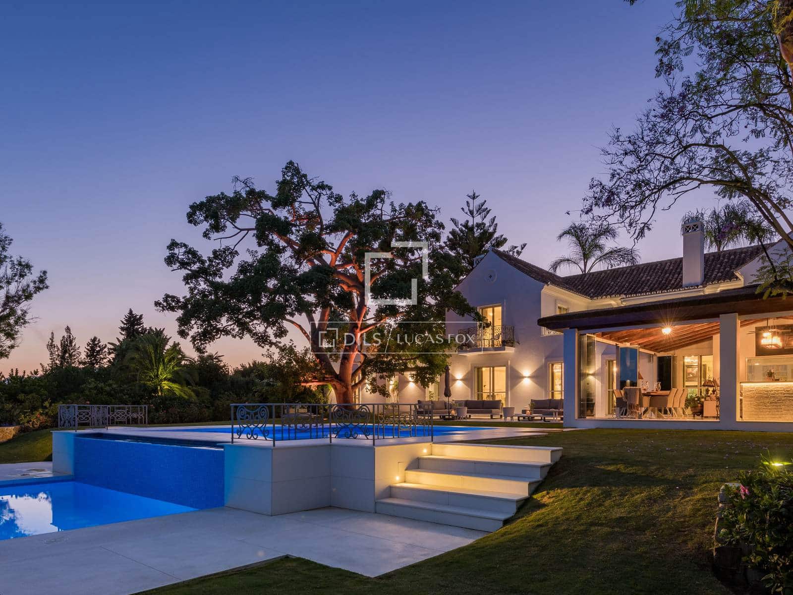 6 slaapkamer Villa te koop in Marbella met zwembad garage - € 8.950.000 (Ref: 9982939)