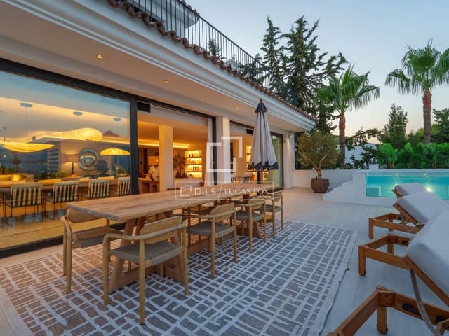 6 bedroom Villa for sale in Marbella with pool garage - € 9,950,000 (Ref: 9982940)