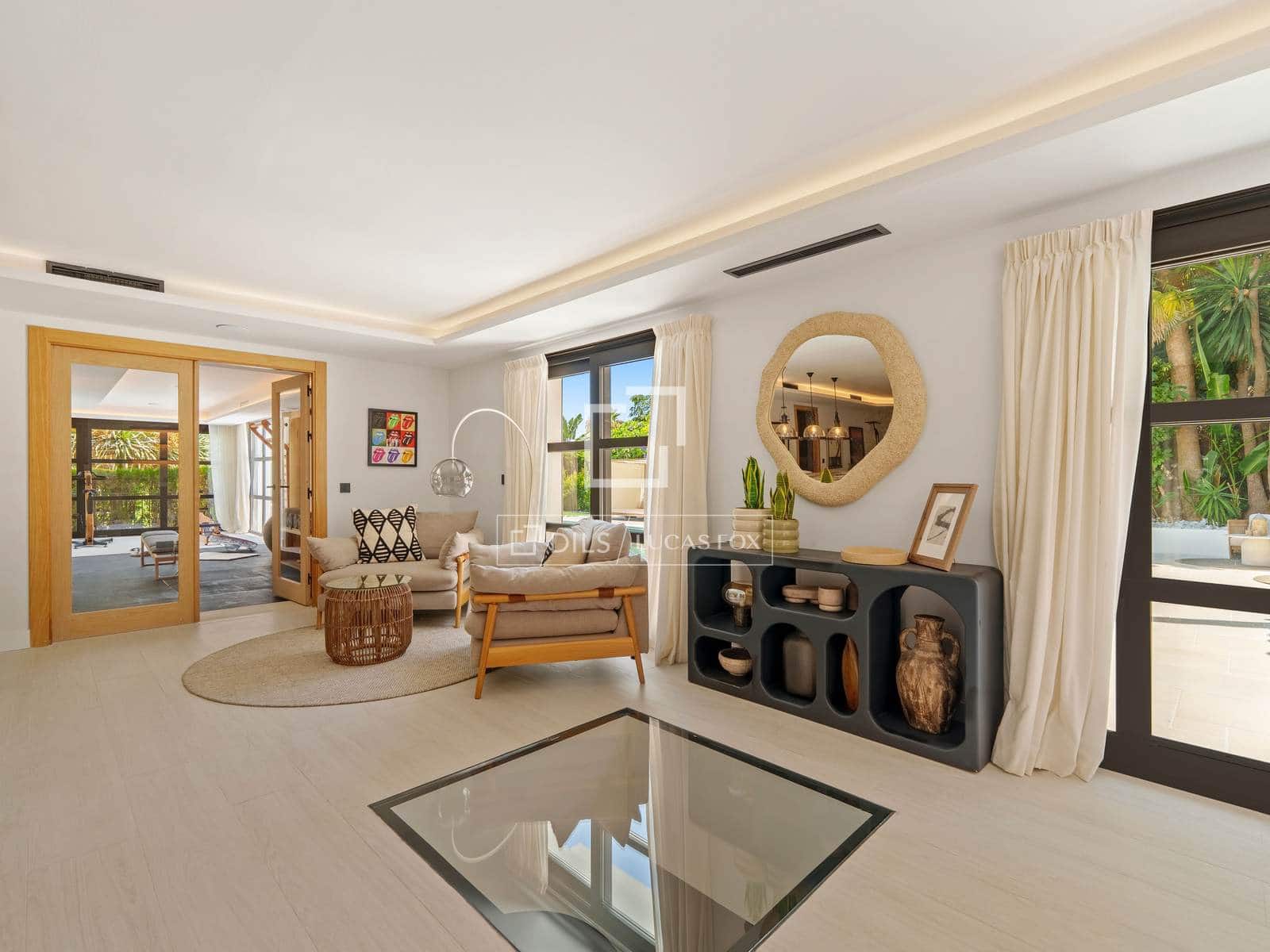 6 bedroom Villa for sale in Marbella with pool garage - € 9,950,000 (Ref: 9982940)