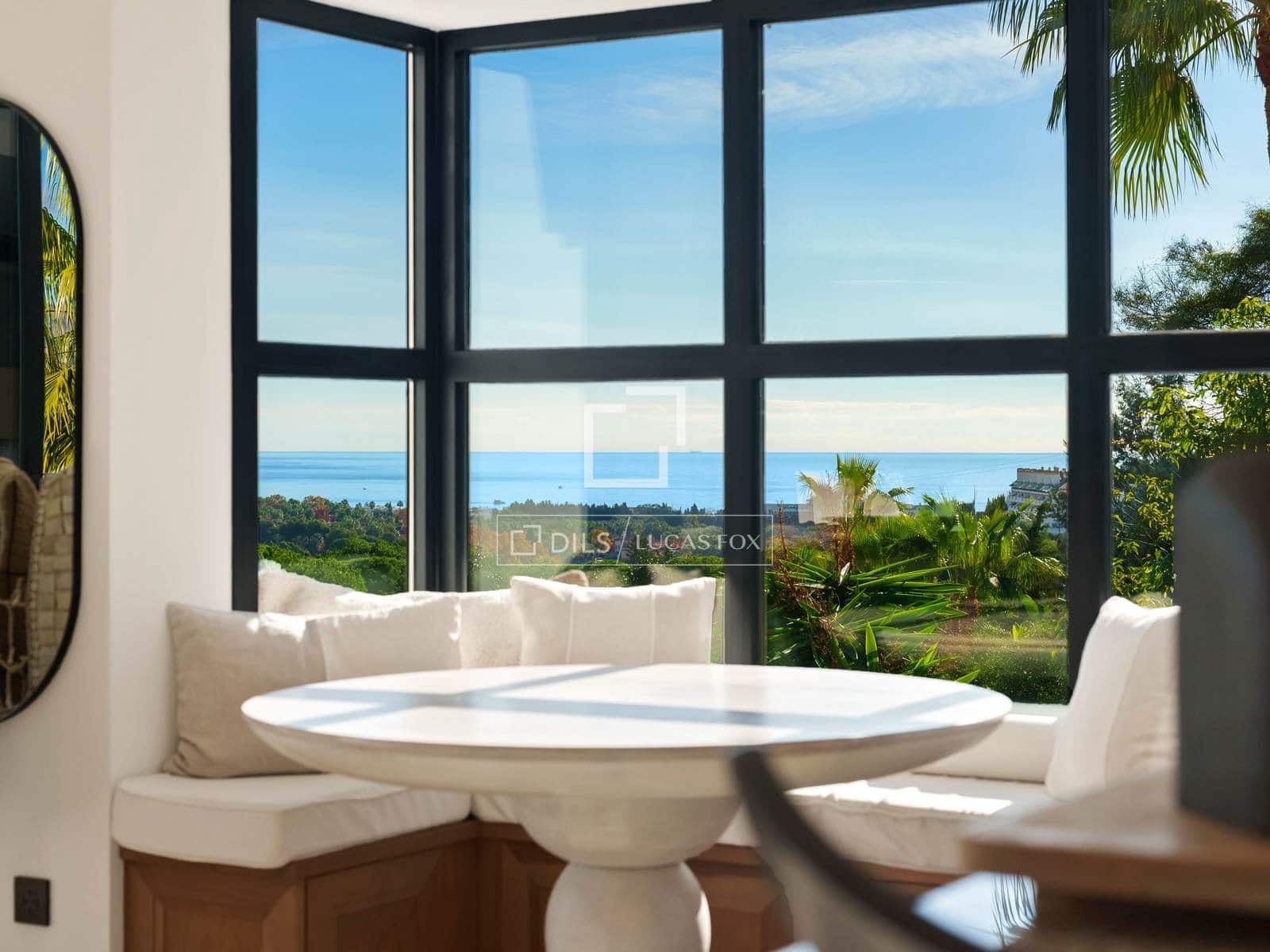 6 bedroom Villa for sale in Marbella with pool garage - € 9,950,000 (Ref: 9982940)