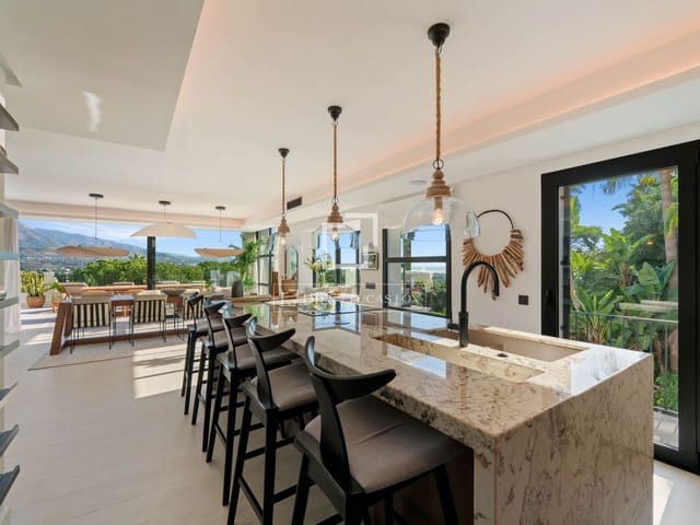 6 bedroom Villa for sale in Marbella with pool garage - € 9,950,000 (Ref: 9982940)