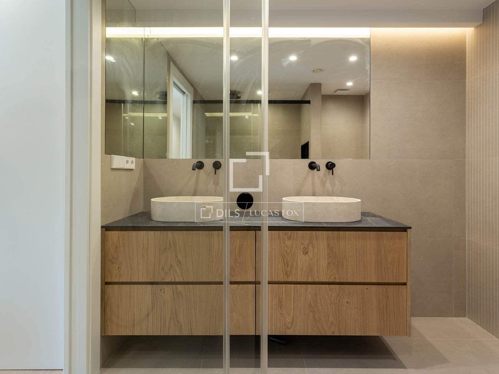 Apartamento de 5 habitaciones en Barcelona ciudad en alquiler con garaje - 7.900 € (Ref: 9983318)