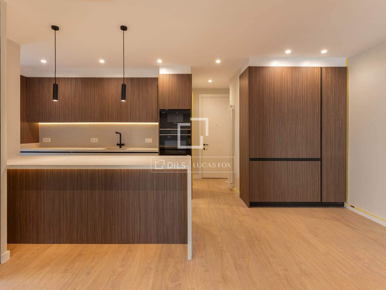 Apartamento de 5 habitaciones en Barcelona ciudad en alquiler con garaje - 7.900 € (Ref: 9983318)