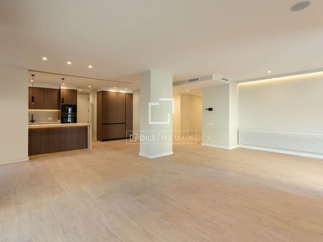 Appartement de 5 chambres à louer à Barcelone ville avec garage - 7 900 € (Ref: 9983318)