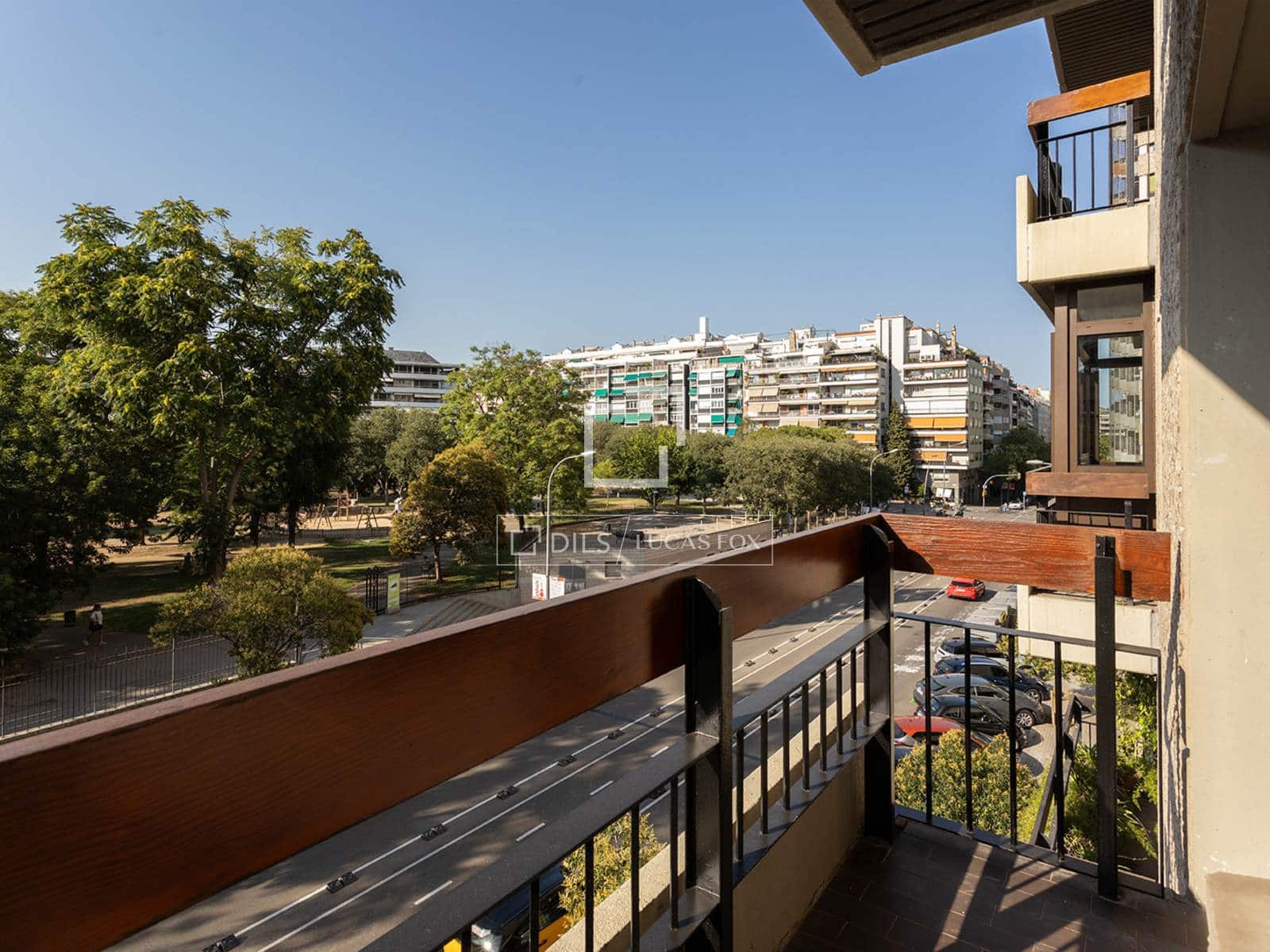 Apartamento de 5 habitaciones en Barcelona ciudad en alquiler con garaje - 7.900 € (Ref: 9983318)