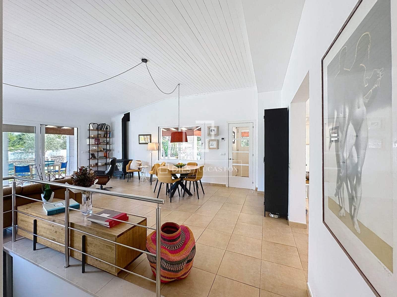 4 bedroom Villa for sale in Ciutadella de Menorca with pool garage - € 1,175,000 (Ref: 9983319)