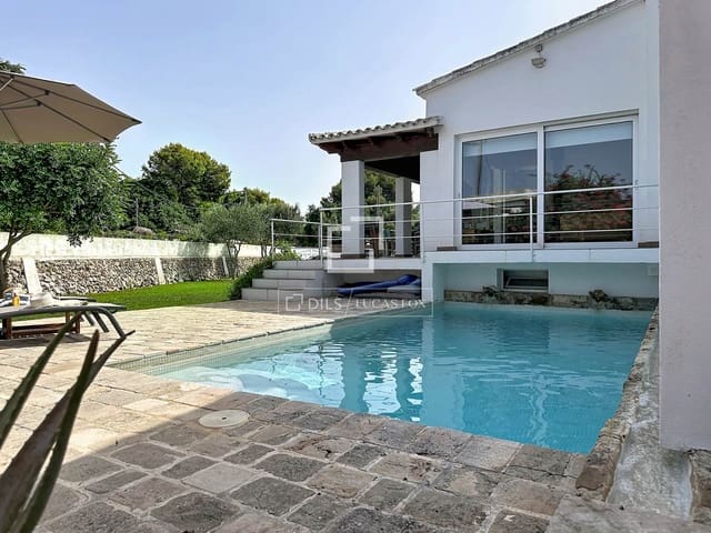 4 soveværelse Villa til salg i Ciutadella de Menorca med swimmingpool garage - € 1.175.000 (Ref: 9983319)