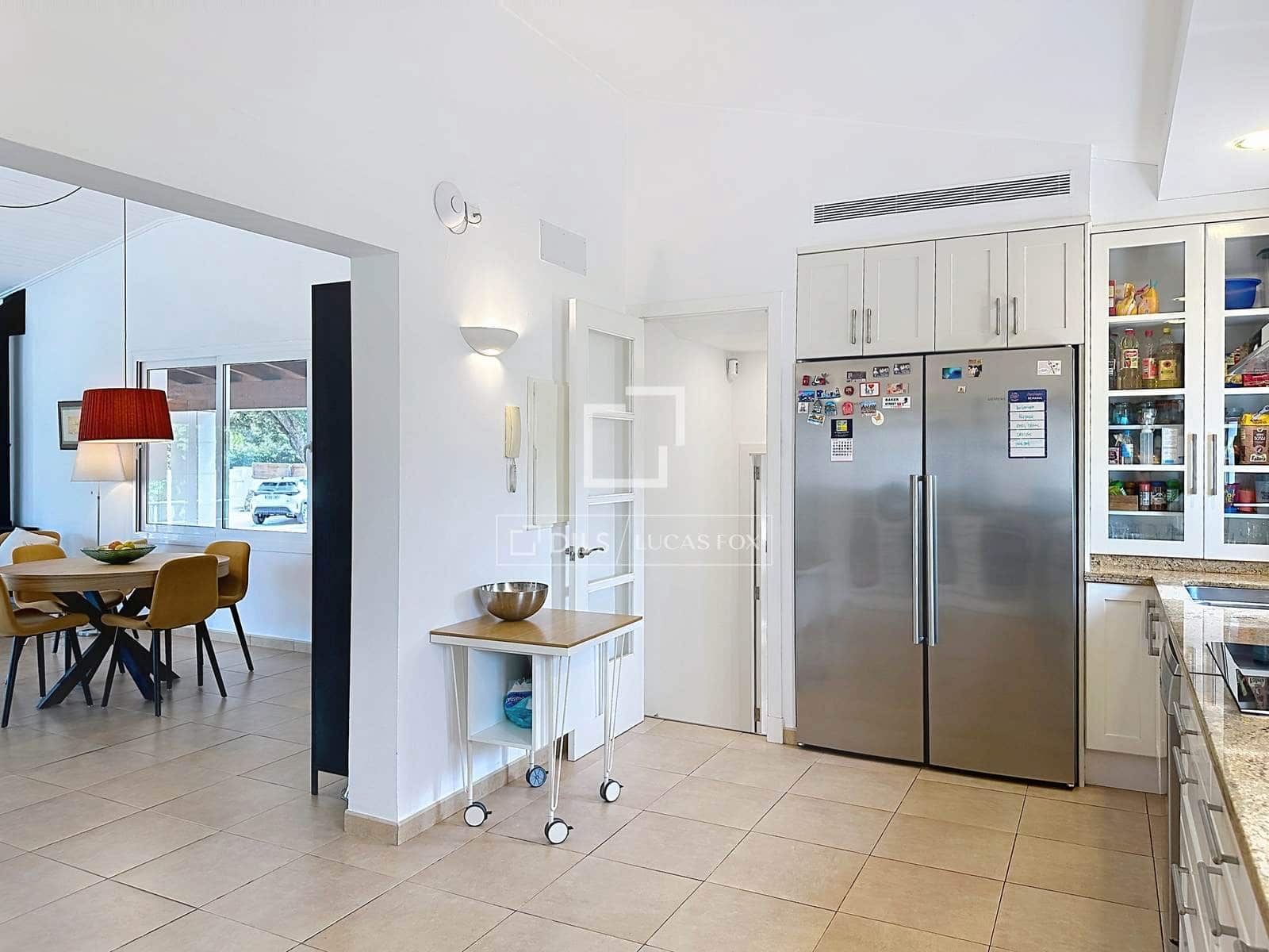 4 bedroom Villa for sale in Ciutadella de Menorca with pool garage - € 1,175,000 (Ref: 9983319)