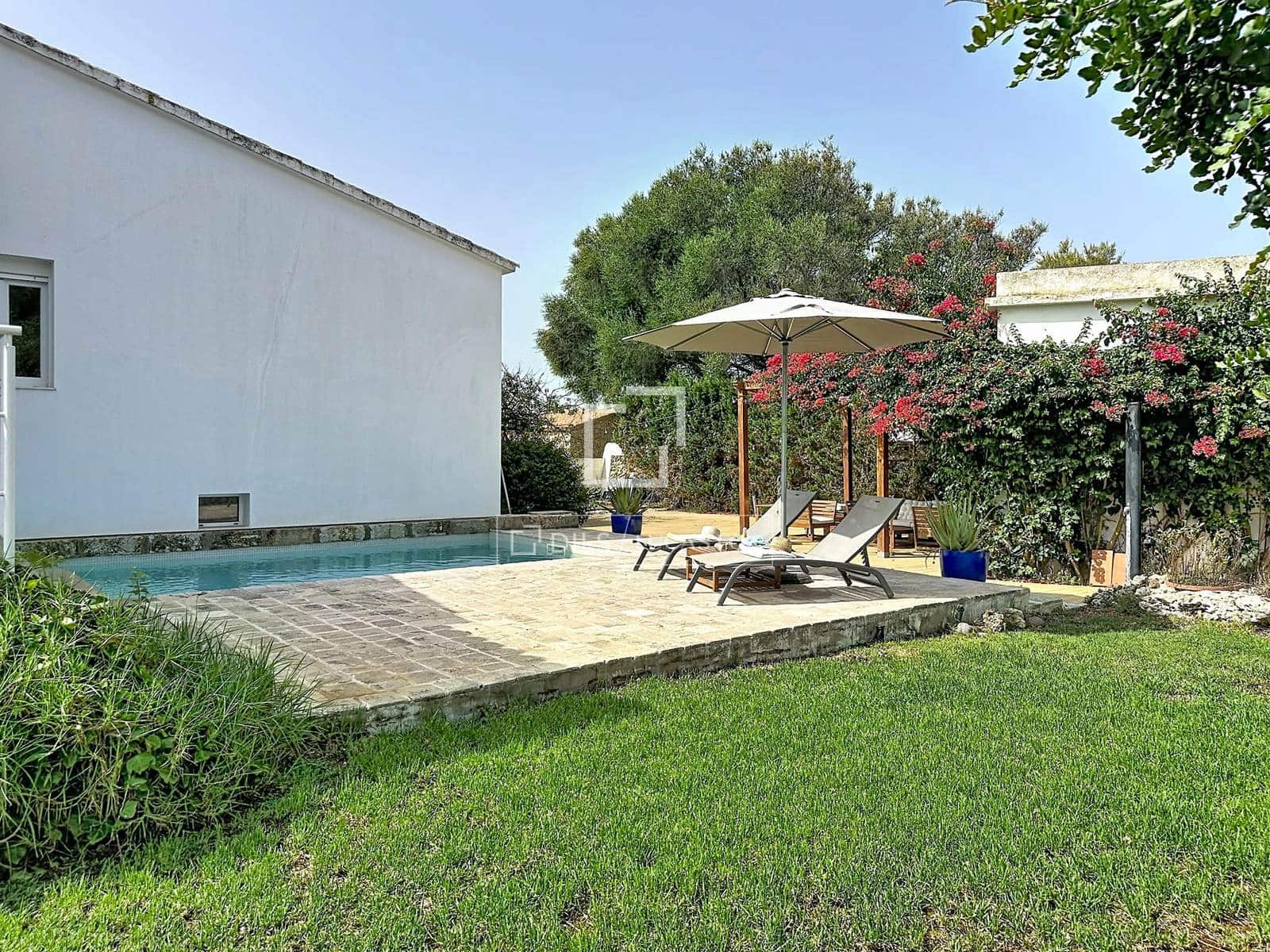 4 bedroom Villa for sale in Ciutadella de Menorca with pool garage - € 1,175,000 (Ref: 9983319)