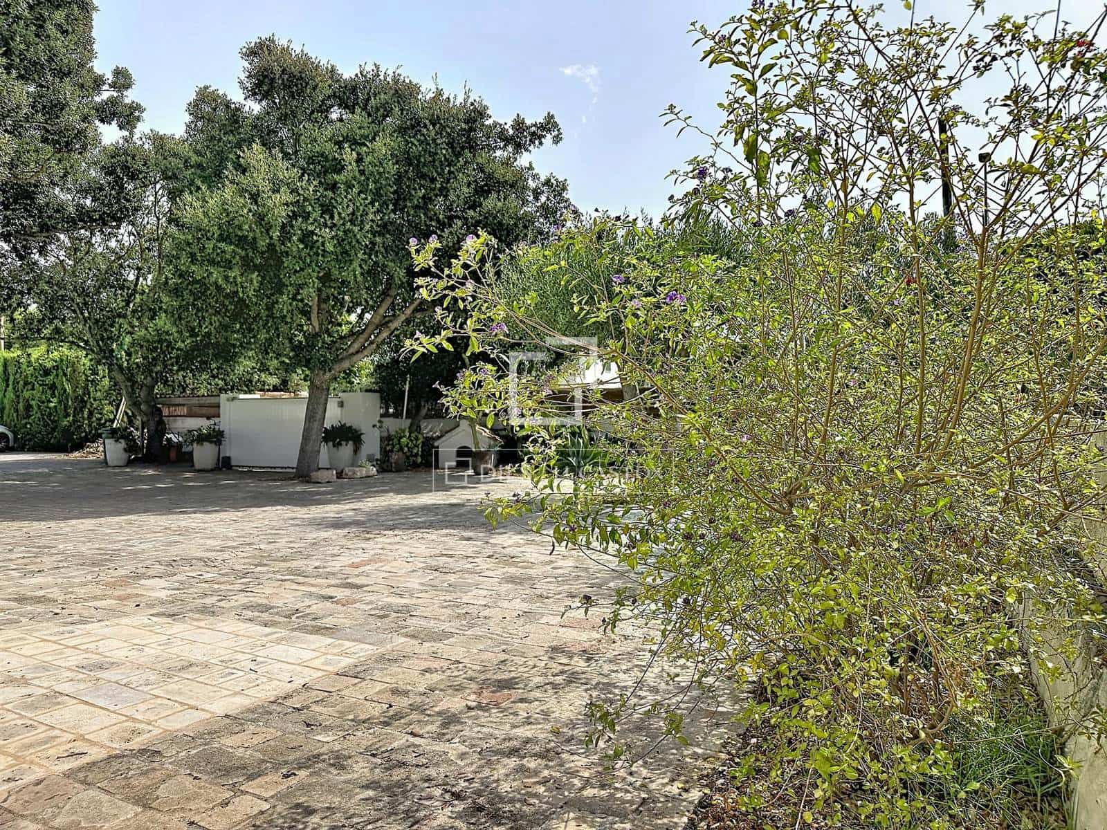 4 bedroom Villa for sale in Ciutadella de Menorca with pool garage - € 1,175,000 (Ref: 9983319)