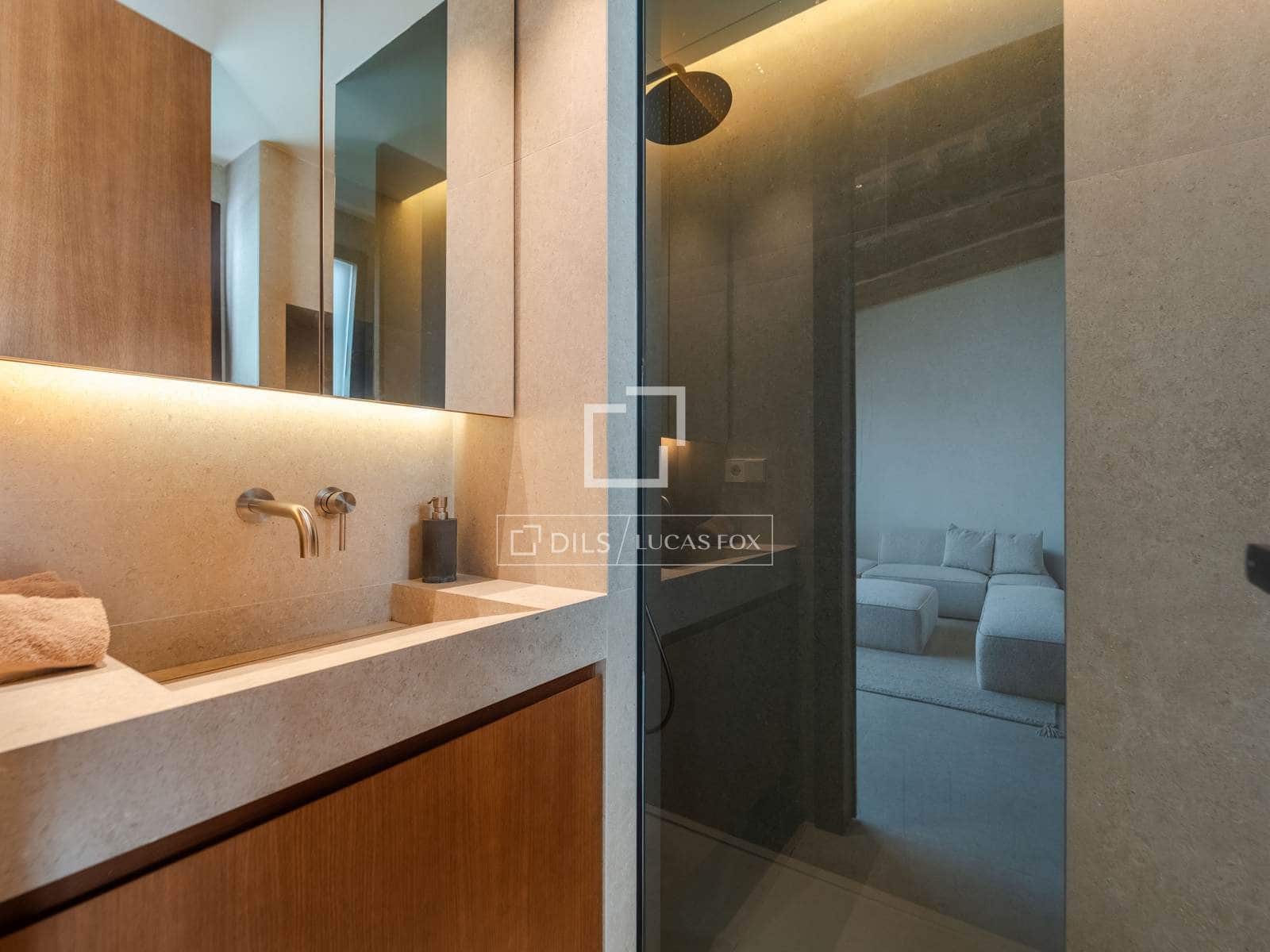 1 Zimmer Penthouse zu vermieten in Valencia Stadt - 2.500 € (Ref: 9983879)