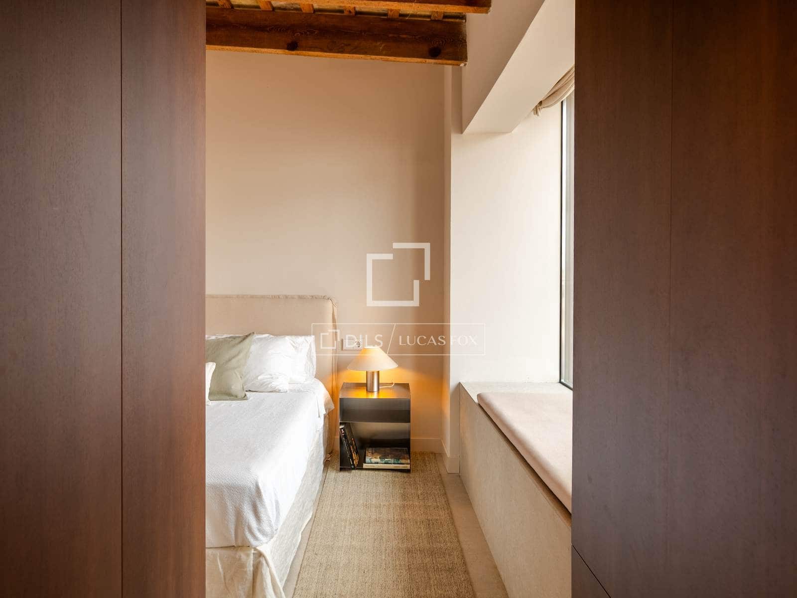 1 Zimmer Penthouse zu vermieten in Valencia Stadt - 2.500 € (Ref: 9983879)