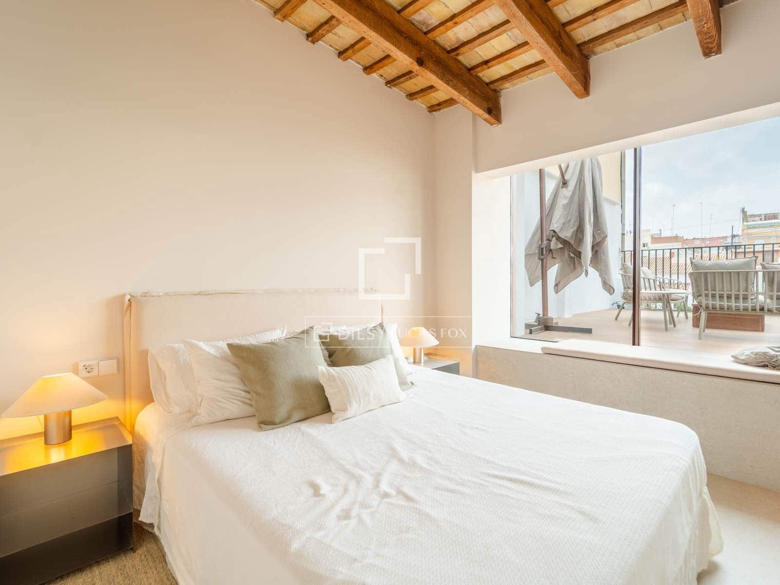 1 Zimmer Penthouse zu vermieten in Valencia Stadt - 2.500 € (Ref: 9983879)