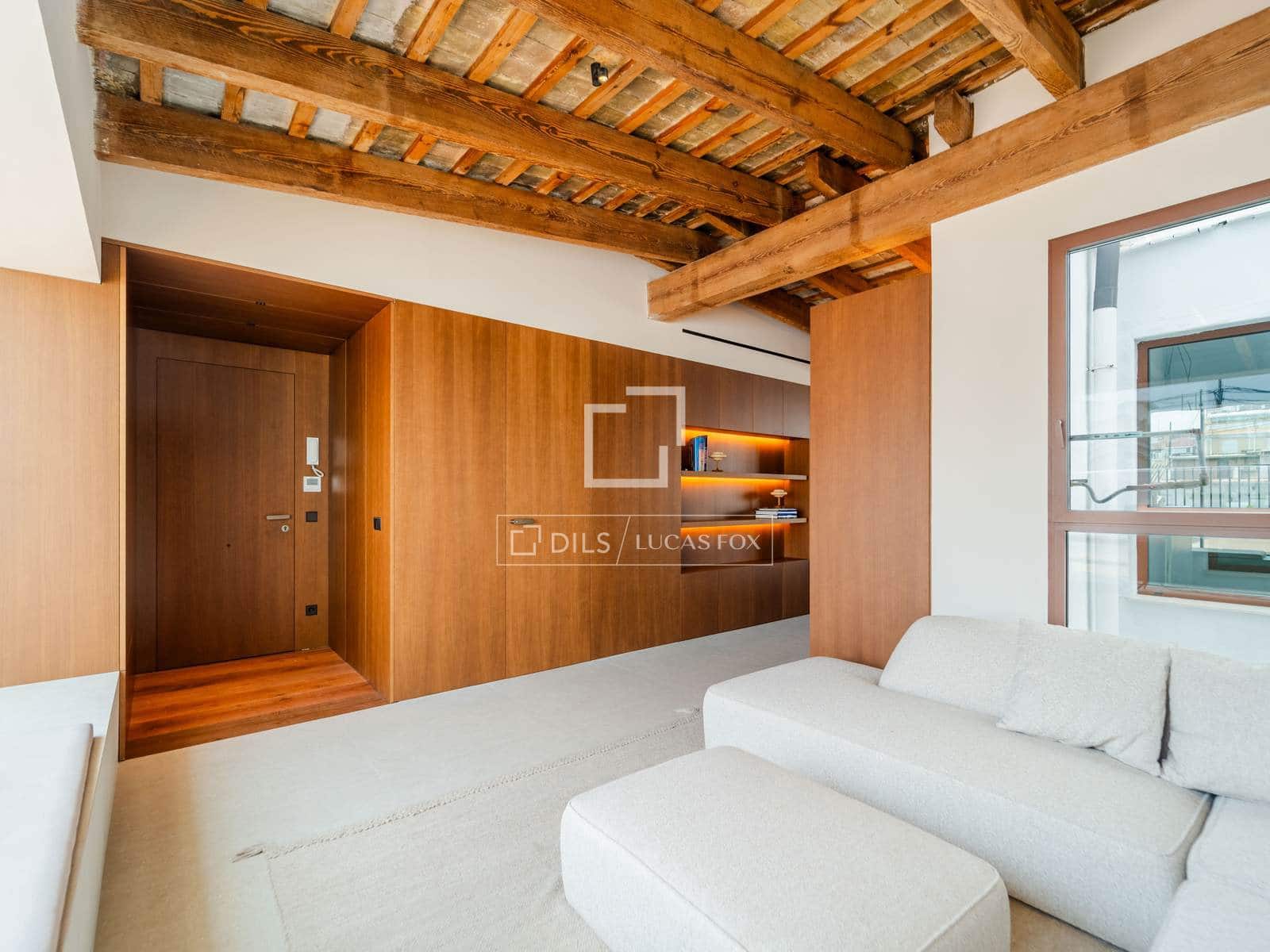 1 Zimmer Penthouse zu vermieten in Valencia Stadt - 2.500 € (Ref: 9983879)