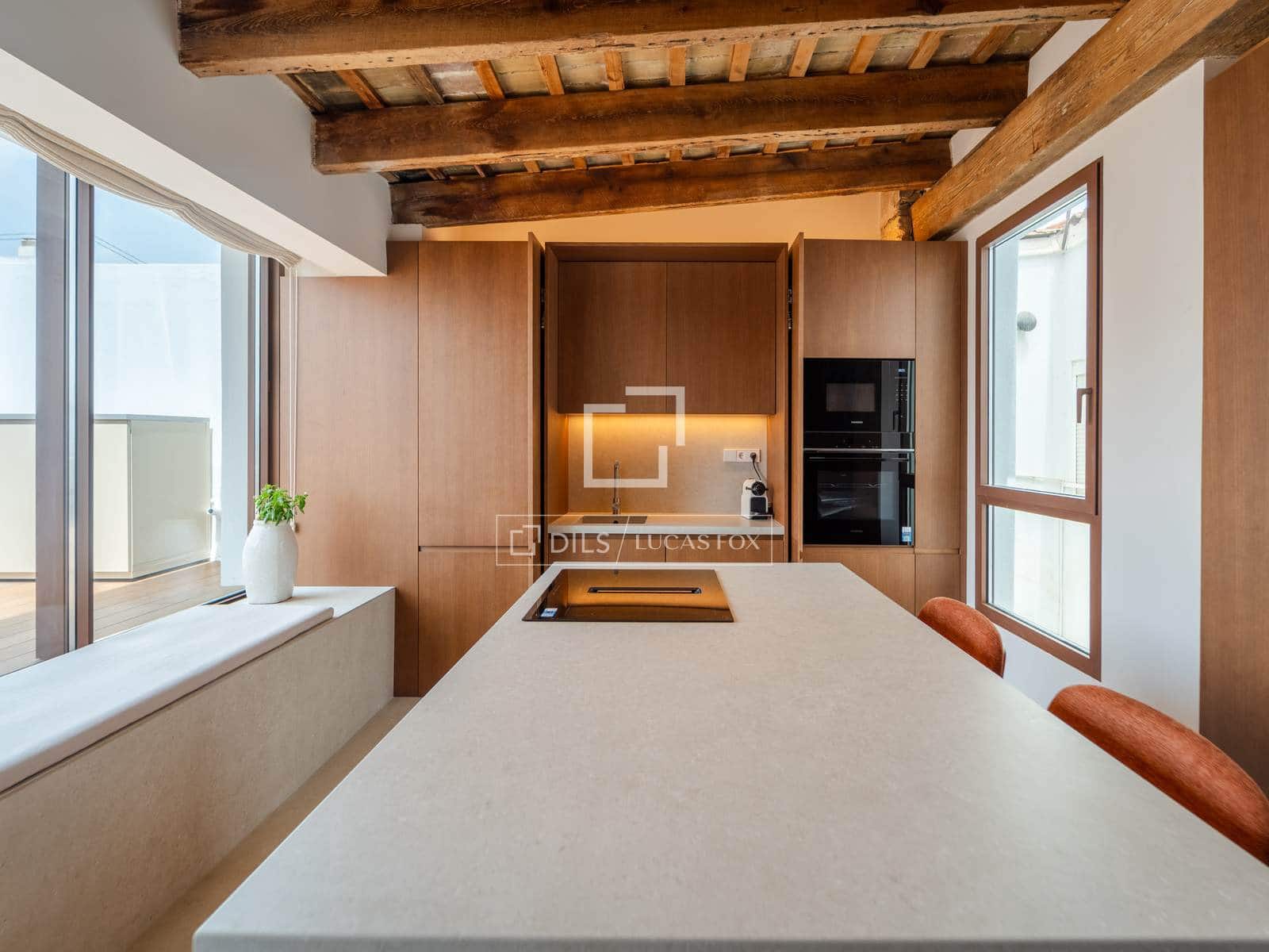 1 Zimmer Penthouse zu vermieten in Valencia Stadt - 2.500 € (Ref: 9983879)