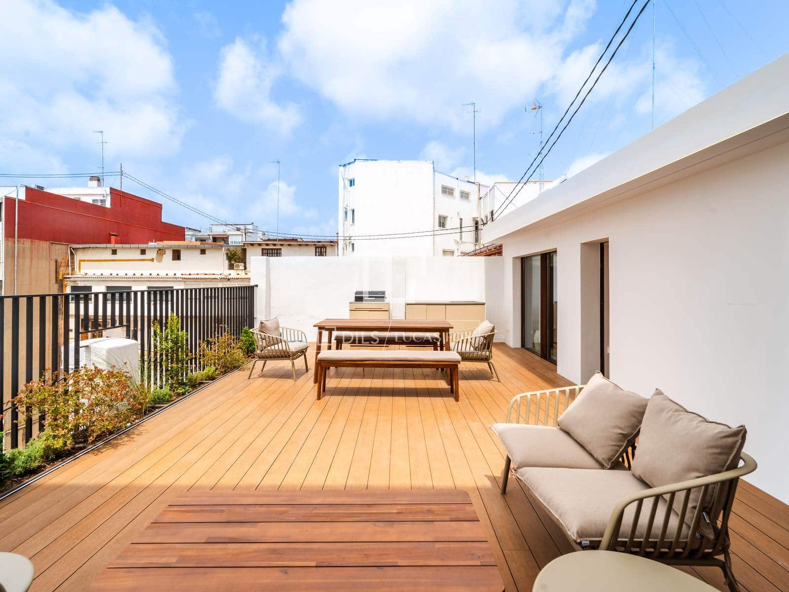 1 Zimmer Penthouse zu vermieten in Valencia Stadt - 2.500 € (Ref: 9983879)