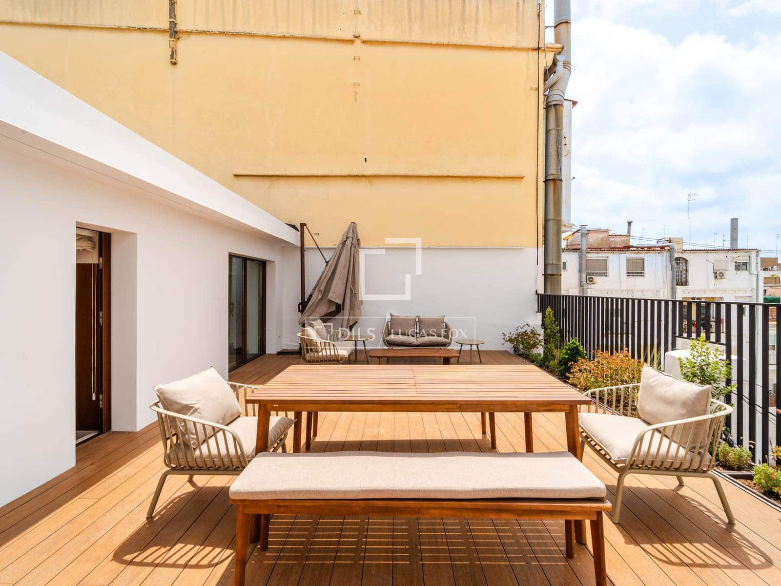 1 Zimmer Penthouse zu vermieten in Valencia Stadt - 2.500 € (Ref: 9983879)