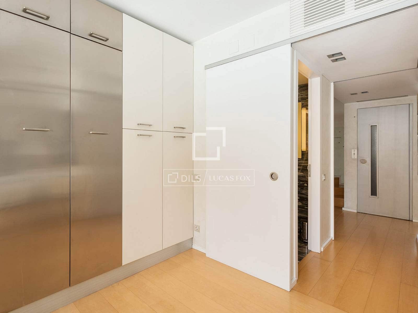 5 quarto Moradia para venda em Barcelona cidade com piscina garagem - 2 780 000 € (Ref: 9983880)