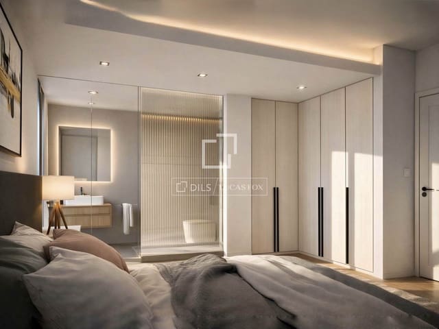 Chalet de 4 habitaciones en Gran Alacant, Santa Pola en venta con piscina garaje - 660.000 € (Ref: 9984047)